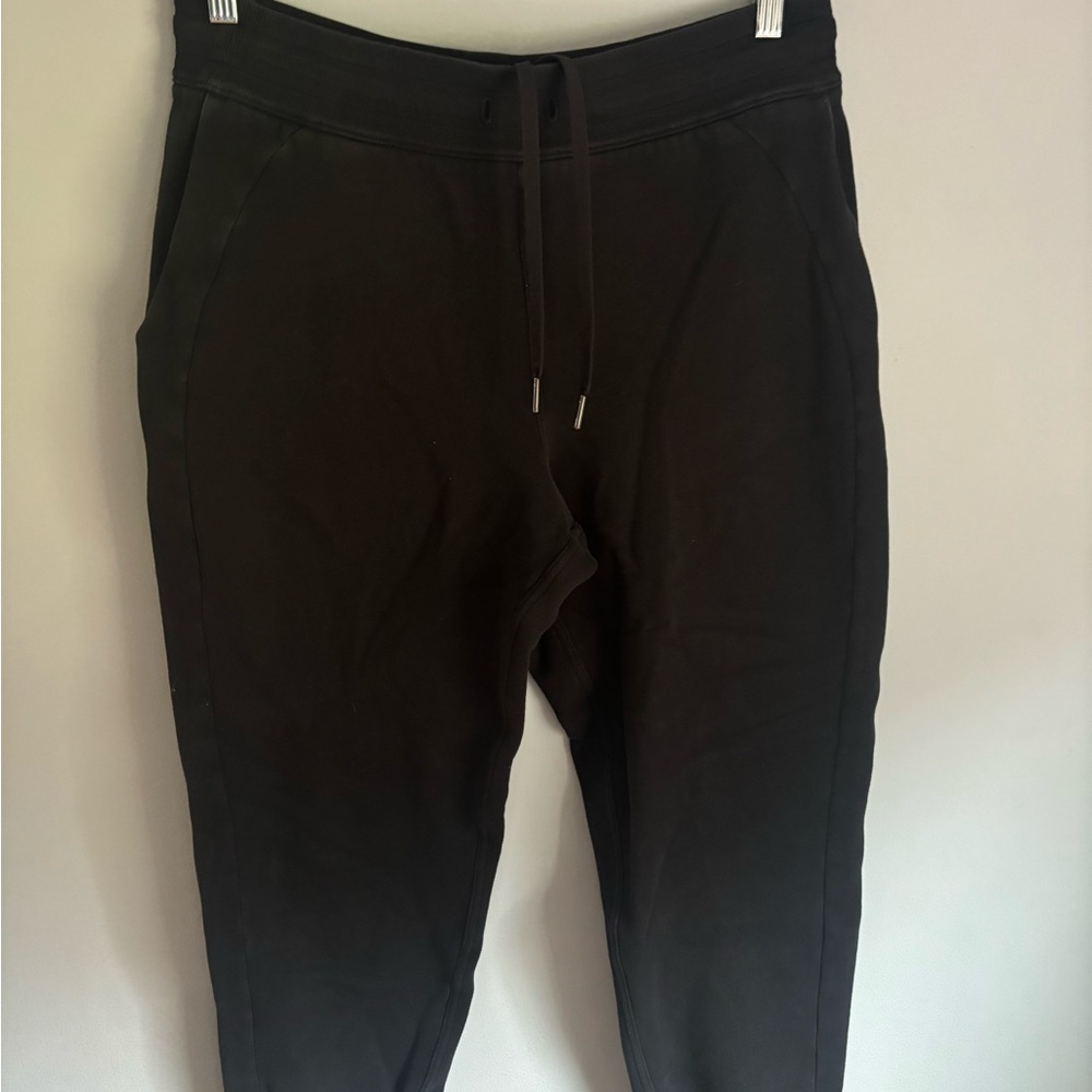 Women’s Lululemon Scuba Joggers